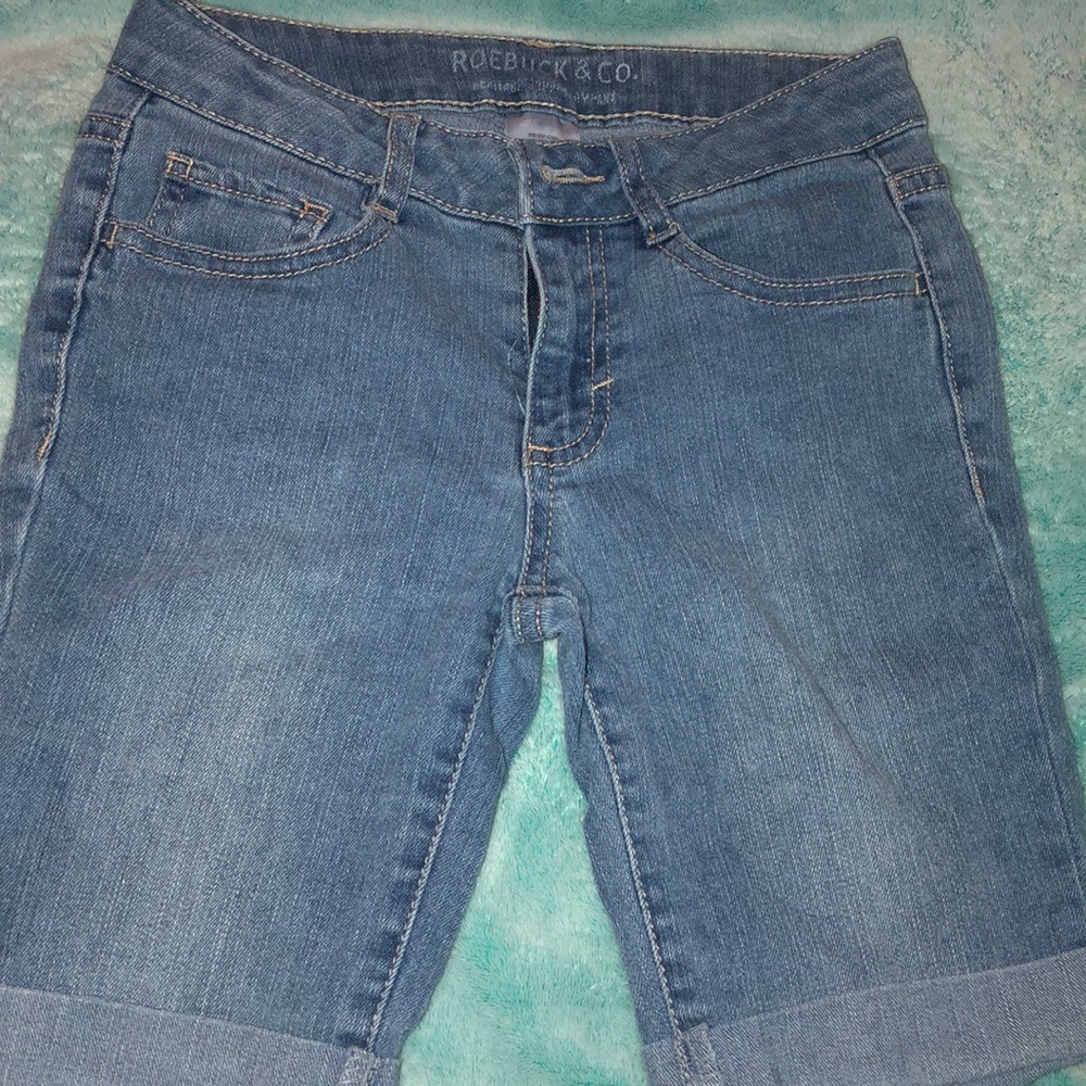 ROEBUCK & CO shorts